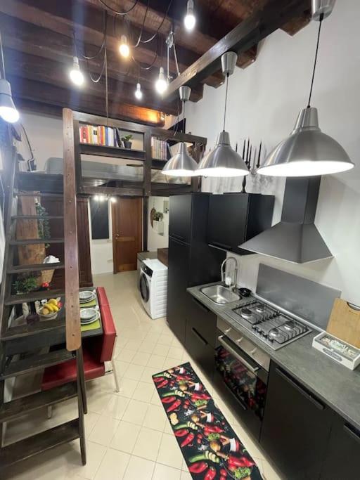 Art Studio Appartamento Castello كالياري المظهر الخارجي الصورة